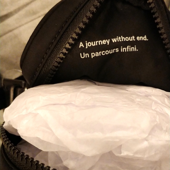 Lululemon bag - Picture 4 of 6